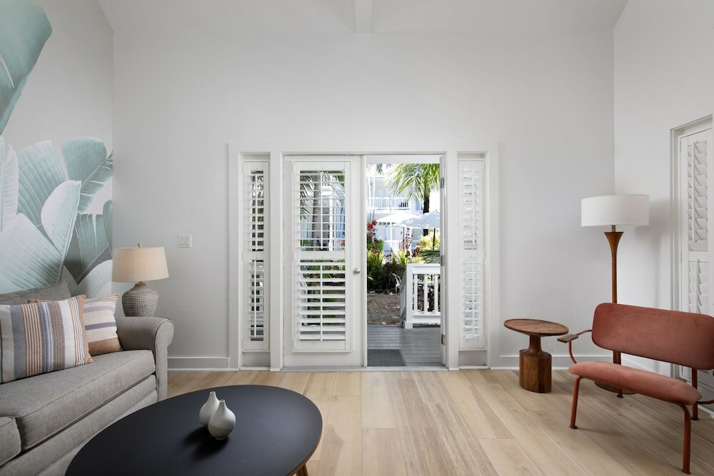 Фото Paradise Inn Key West - Adults Only