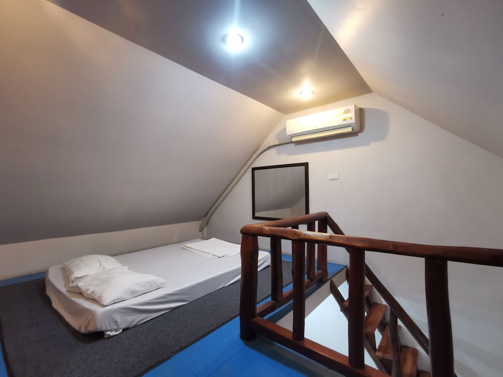 Фото Baan Lanna Resort