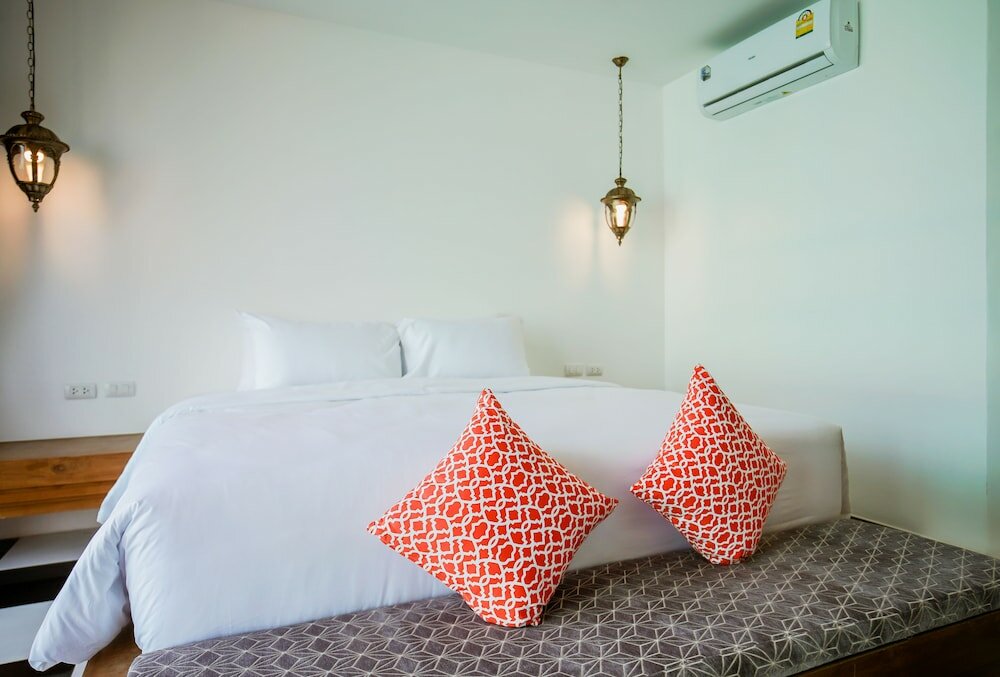 Фото Khaleej Mass Hotel Patong