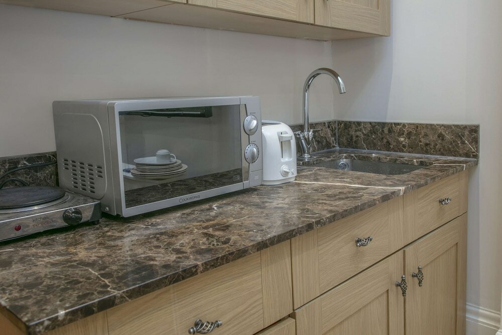 Фото Queensway Hotel, Sure Hotel Collection by Best Western