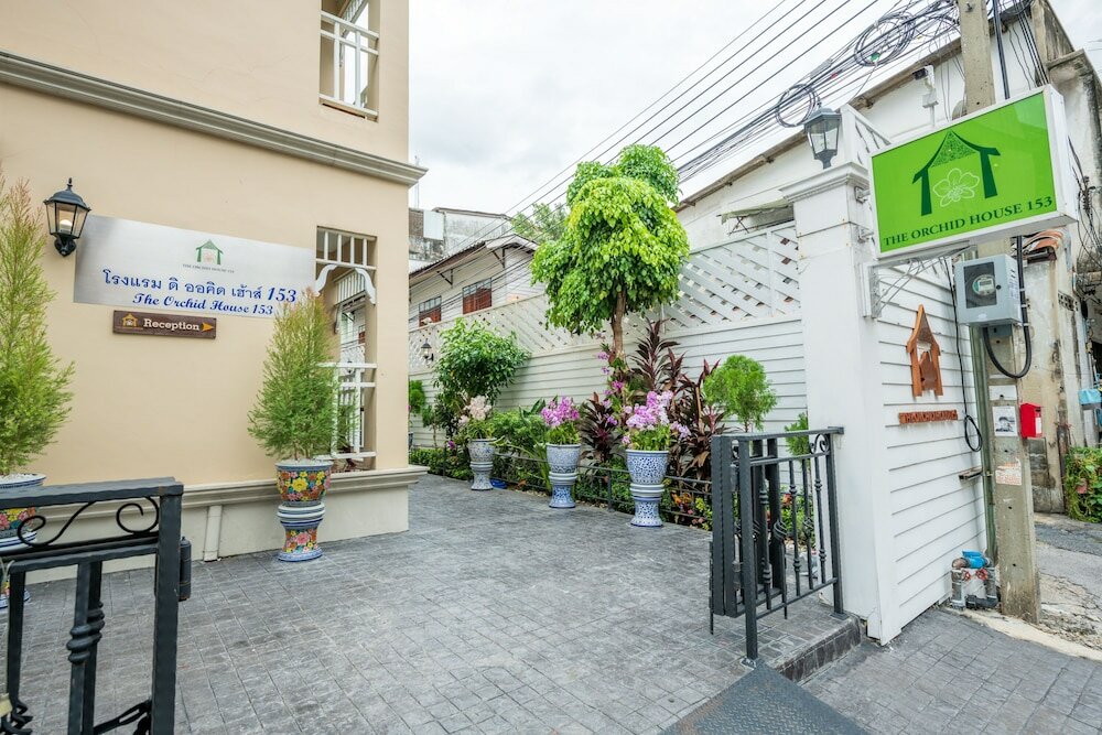 Фото The Orchid House 153