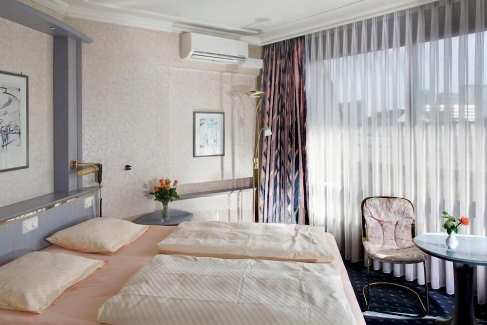 Фото Hotel Senator Hamburg