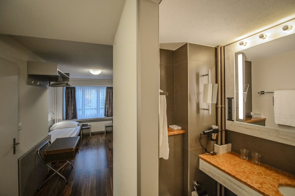 Фото Alexander Guesthouse