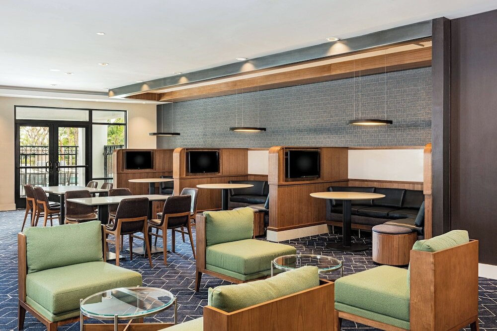 Фото Courtyard Anaheim Resort/Convention Center