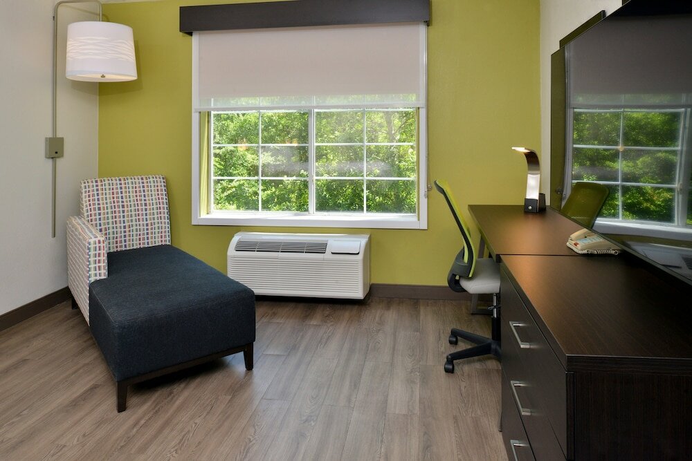 Фото Holiday Inn Express & Suites Carthage