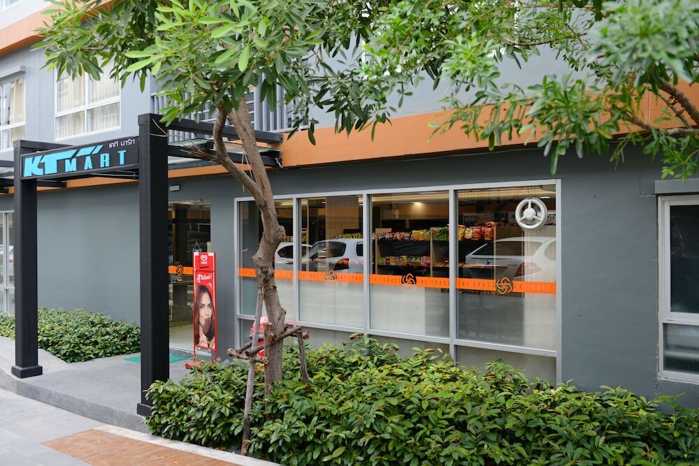 Фото The Grass Serviced Suites