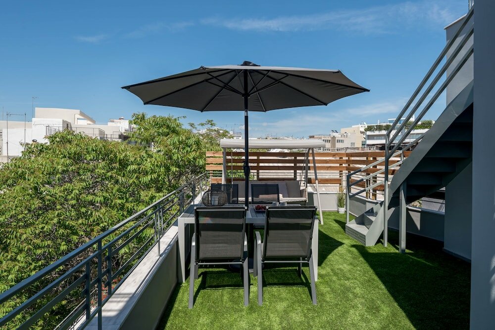 Фото 12 Keys Apartments