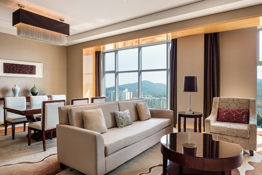 Фото Sheraton Zhenjiang Hotel