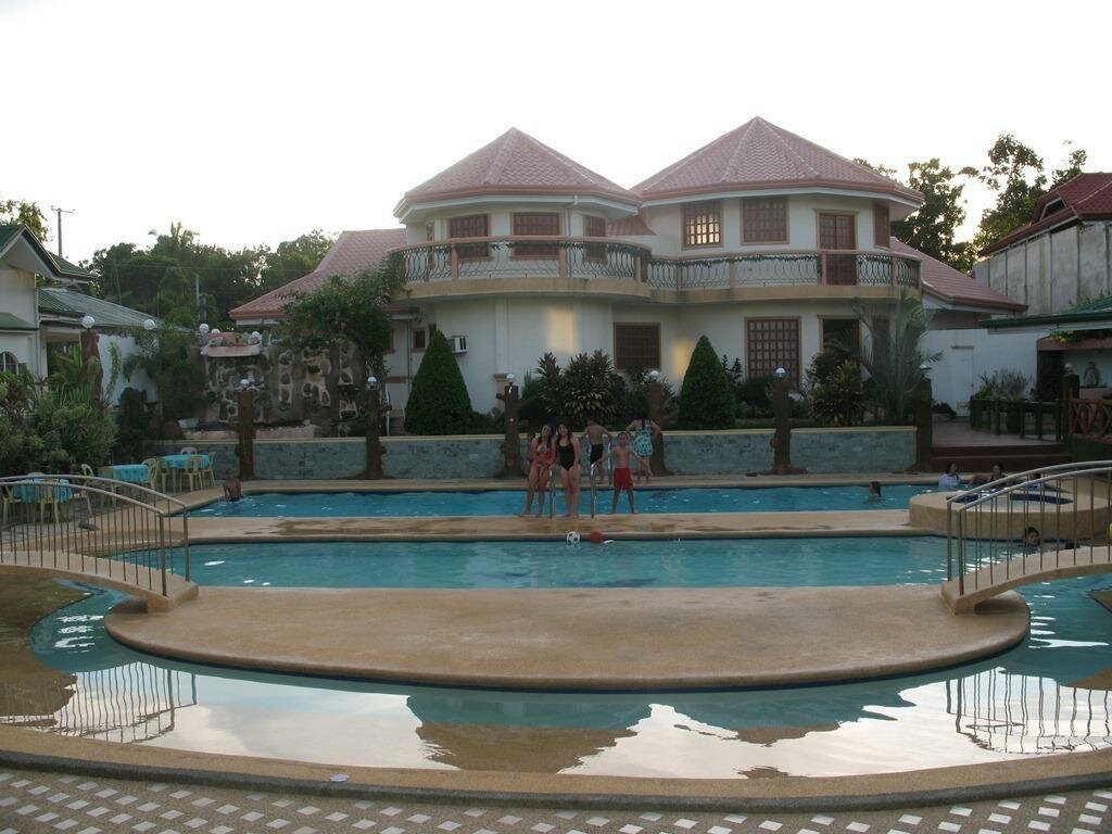 Hotel Water Paradise Resort Bohol, Tagbilaran, photo