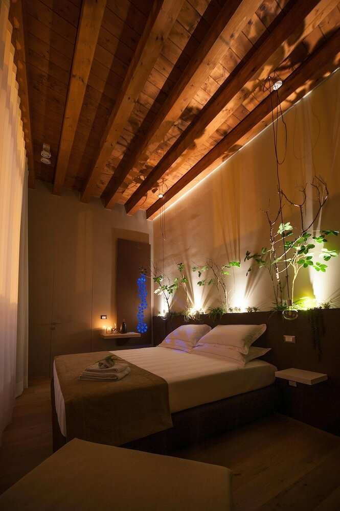 Фото Antica Dimora Luxury Rooms