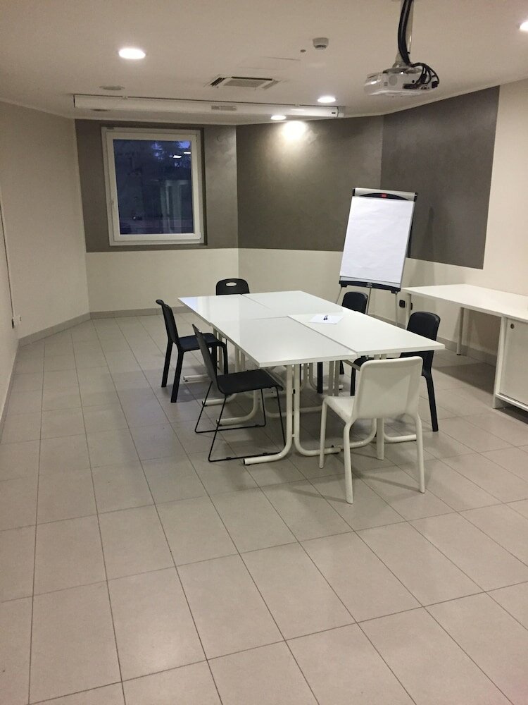 Фото B&B Hotel Milano Cenisio Garibaldi