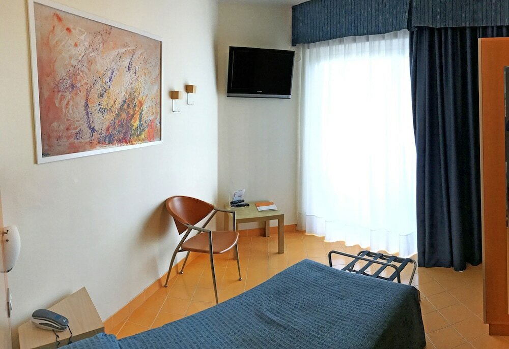 Фото Hotel Torre Del Sole