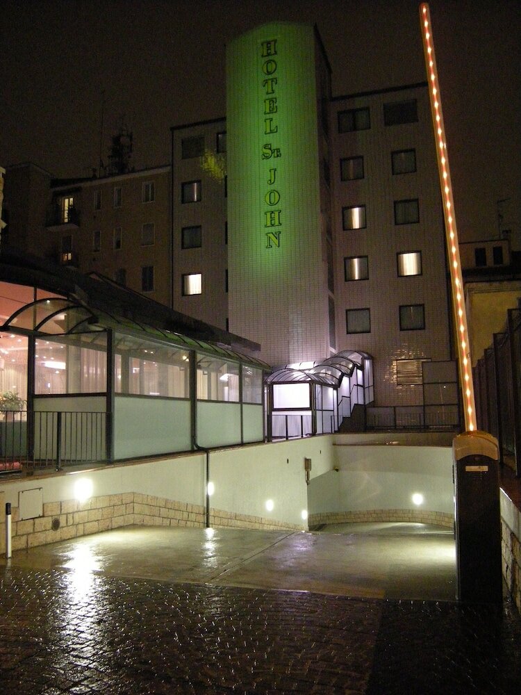 Фото IH Hotels Milano St John Sesto San Giovanni