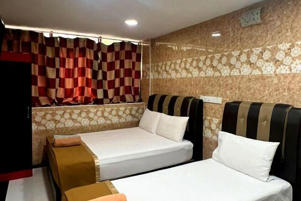 Фото Ark Malawti Hotel