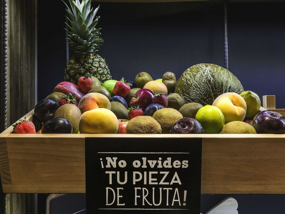 Фото Ibis Brussels Centre Châtelain