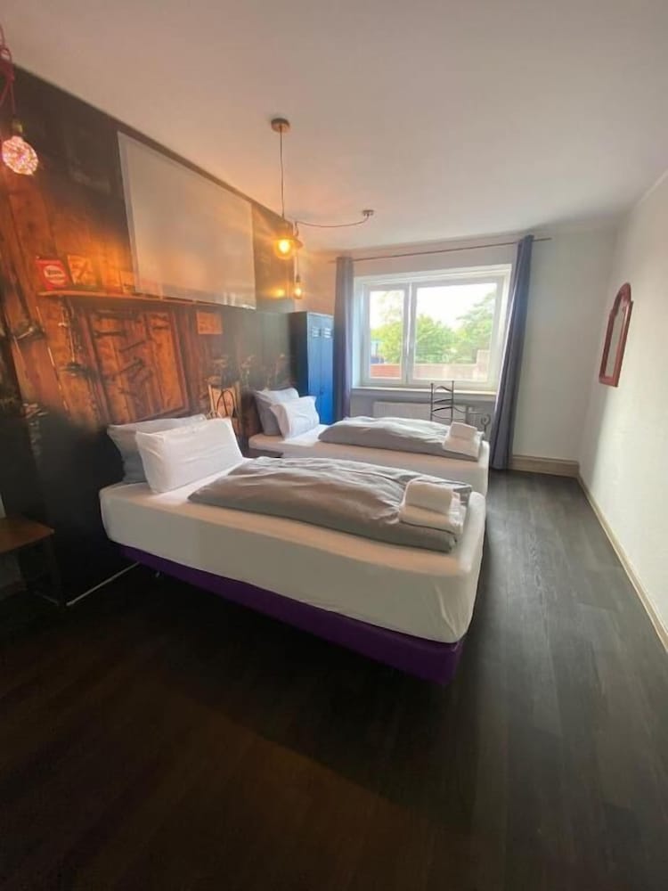 Фото Hotel Mecklenheide Hannover