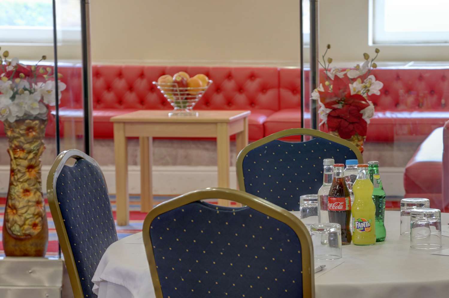 Фото Best Western Greater London Hotel