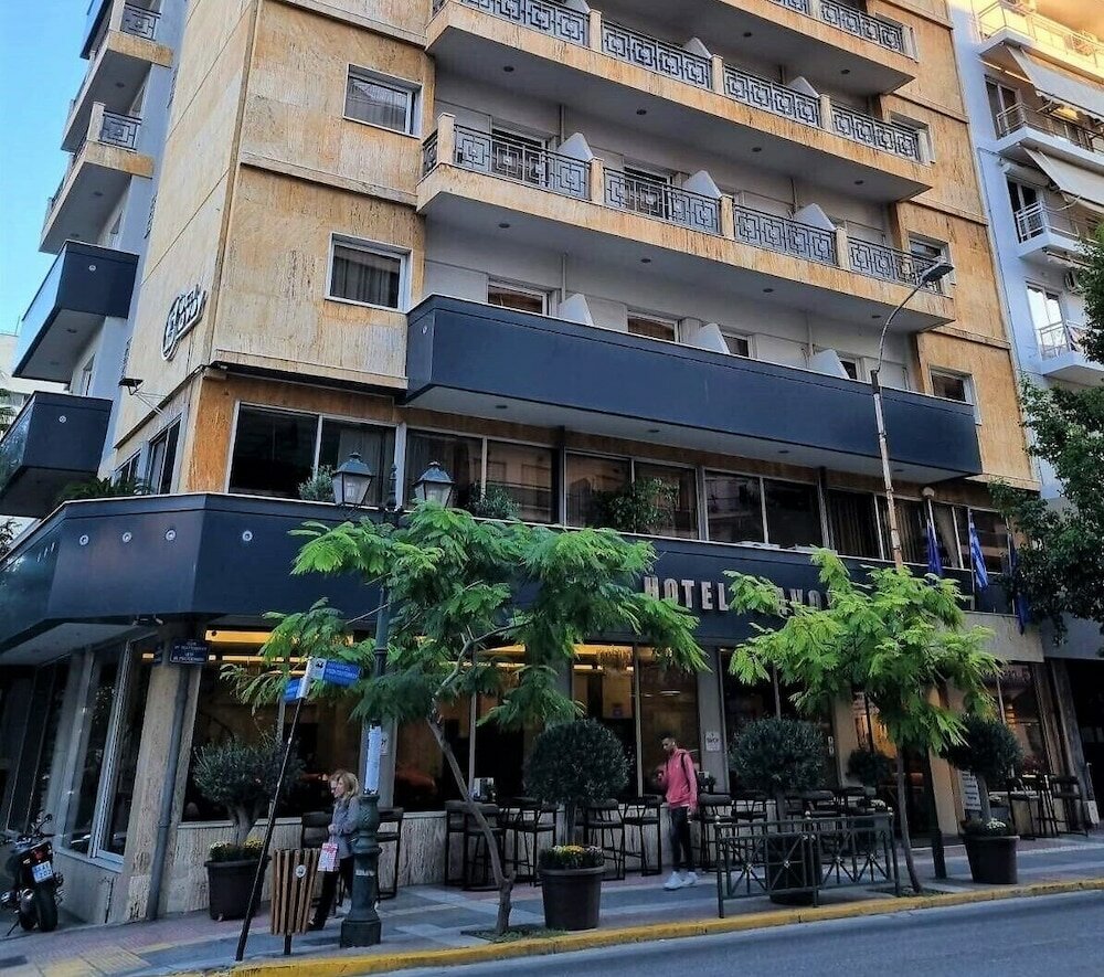 Фото Savoy Hotel