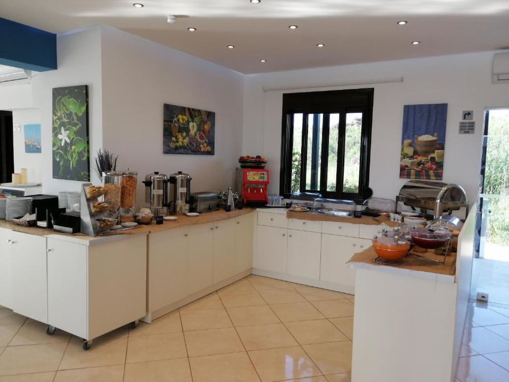 Фото Carisa Maleme