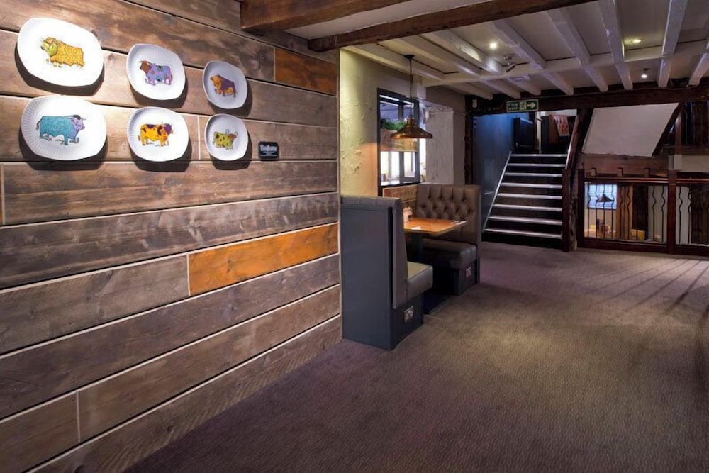 Фото Premier Inn Cambridge North - Girton