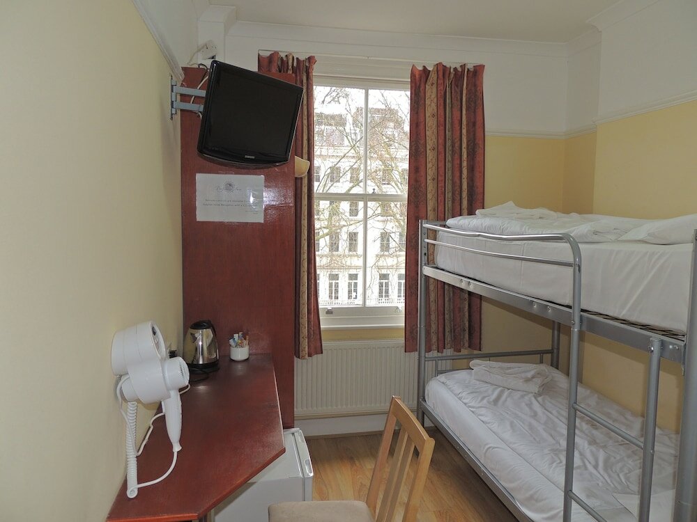 Фото Dolphin Inn