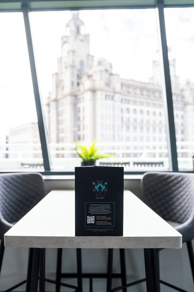 Фото Mercure Liverpool Atlantic Tower Hotel