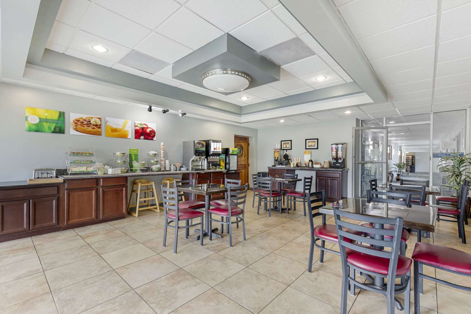Фото Quality Inn Downtown Stuart