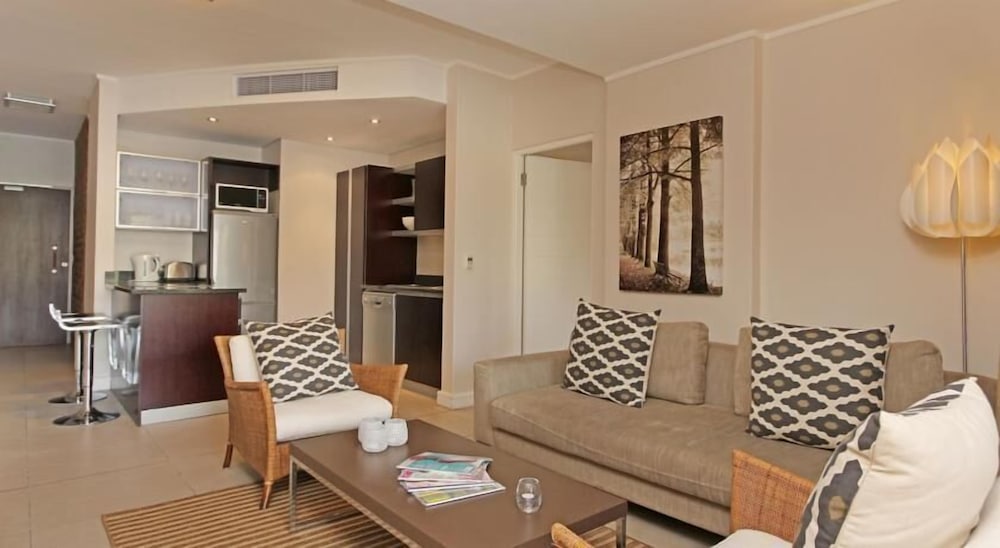 Фото The Rockwell Luxury Suites