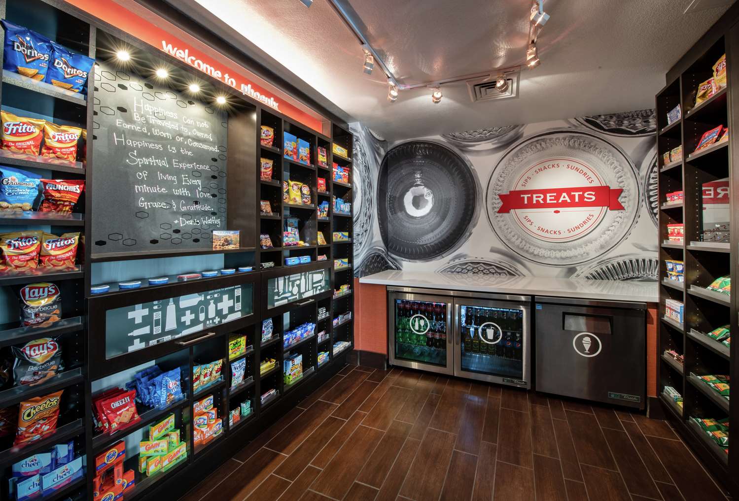 Фото Hampton Inn Phoenix-Airport North