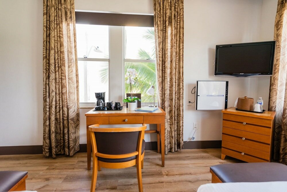 Фото Majestic South Beach Hotel