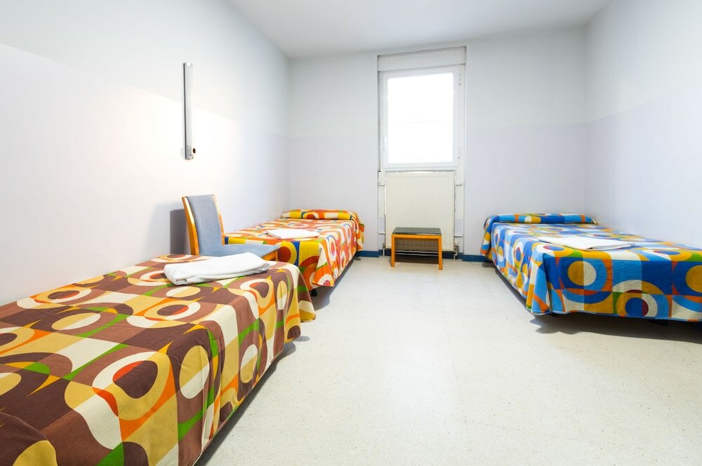 Фото Hostal Welcome