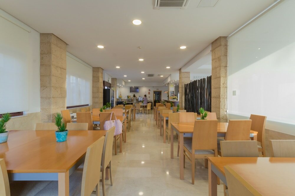 Фото Hotel Orosol