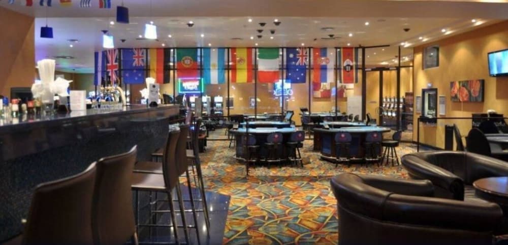 Фото Happy Valley Hotel Ezulwini