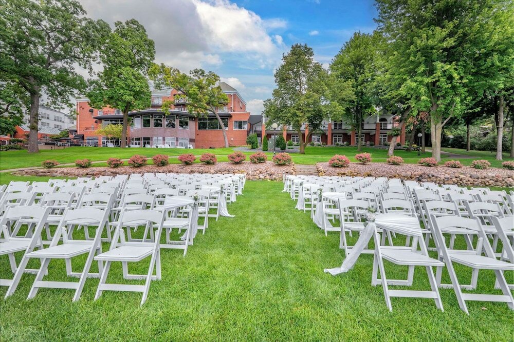 Фото Heidel House Hotel and Conference Center, Ascend Hotel Collection