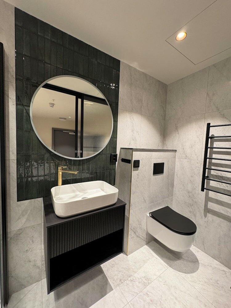 Фото Crystal Plaza Hotel