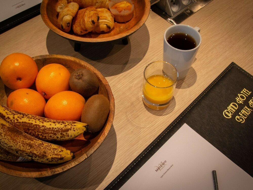 Фото Mercure Lyon Centre Beaux Arts Hotel