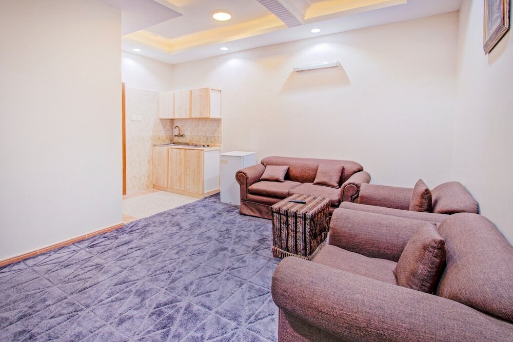 Фото Oyo 595 Aali For Residental Units