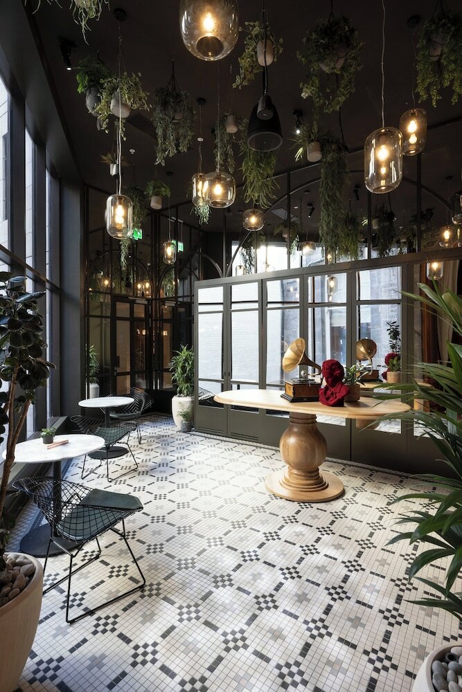 Фото Virgin Hotels Edinburgh