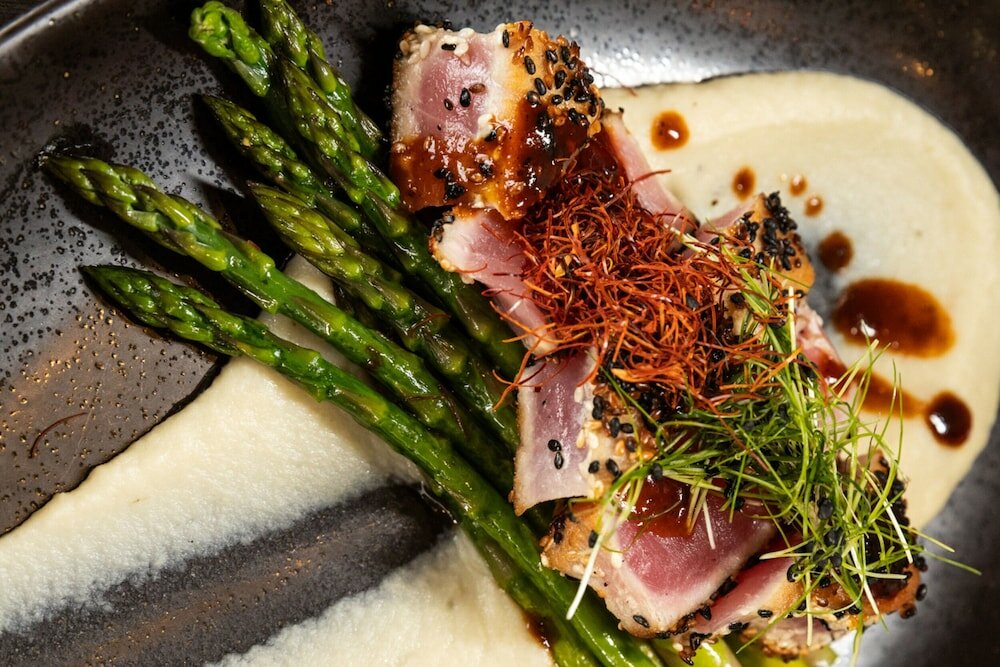 Фото Chateau Victoria Hotel & Suites