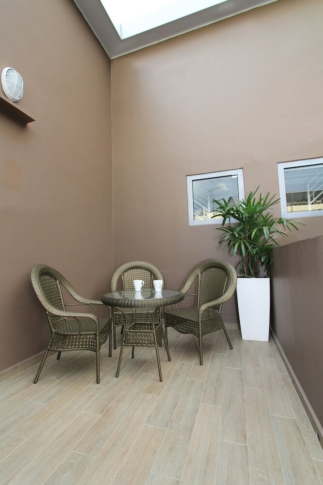 Фото Arton Boutique Hotel