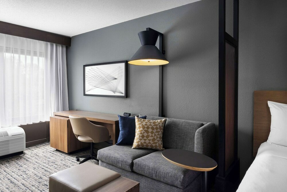 Фото Hyatt Place Dallas-North/by the Galleria