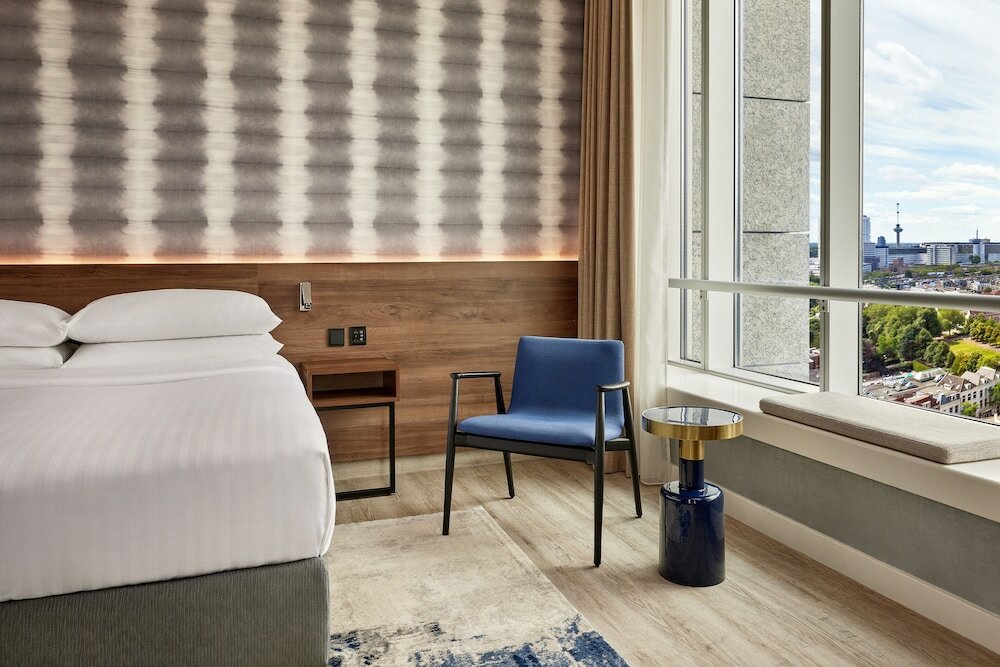 Фото Rotterdam Marriott Hotel