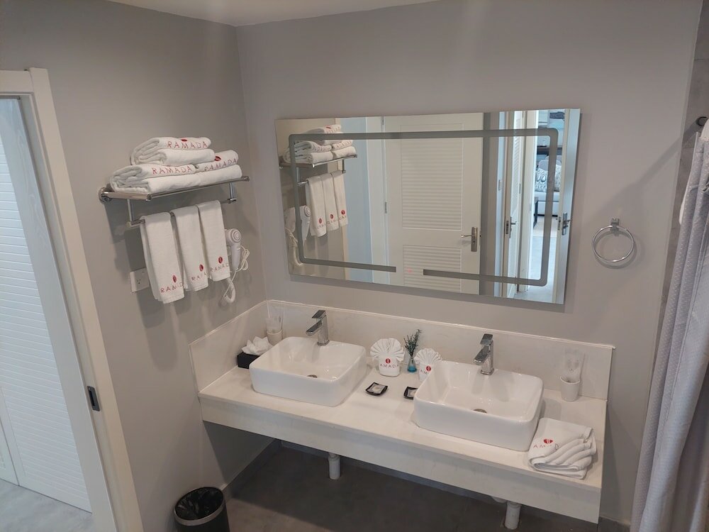 Фото Ramada by Wyndham St. Kitts Resort