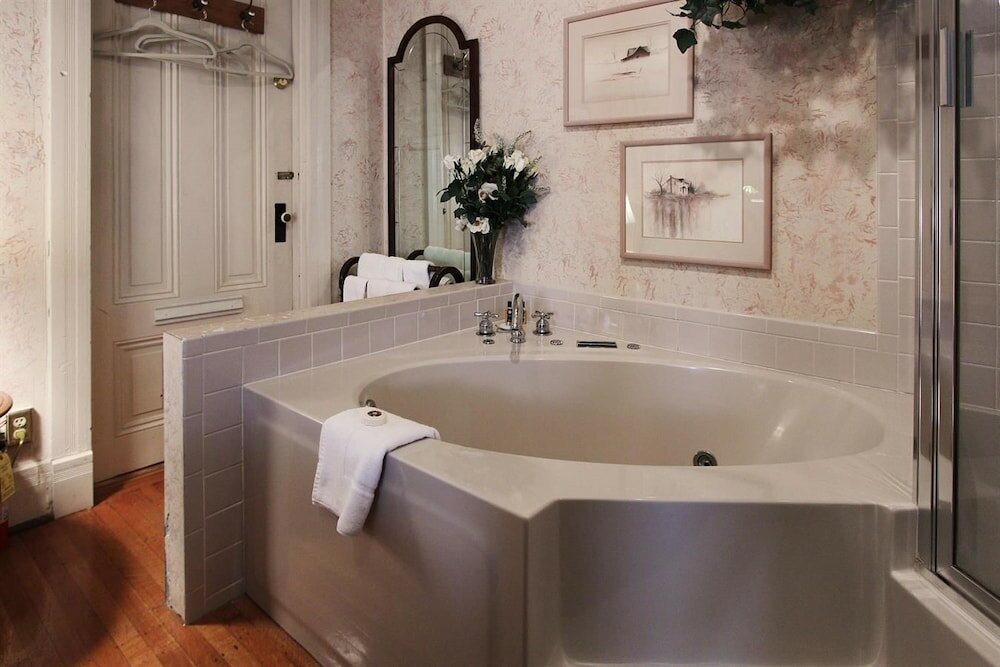 Фото Old Northside Bed & Breakfast