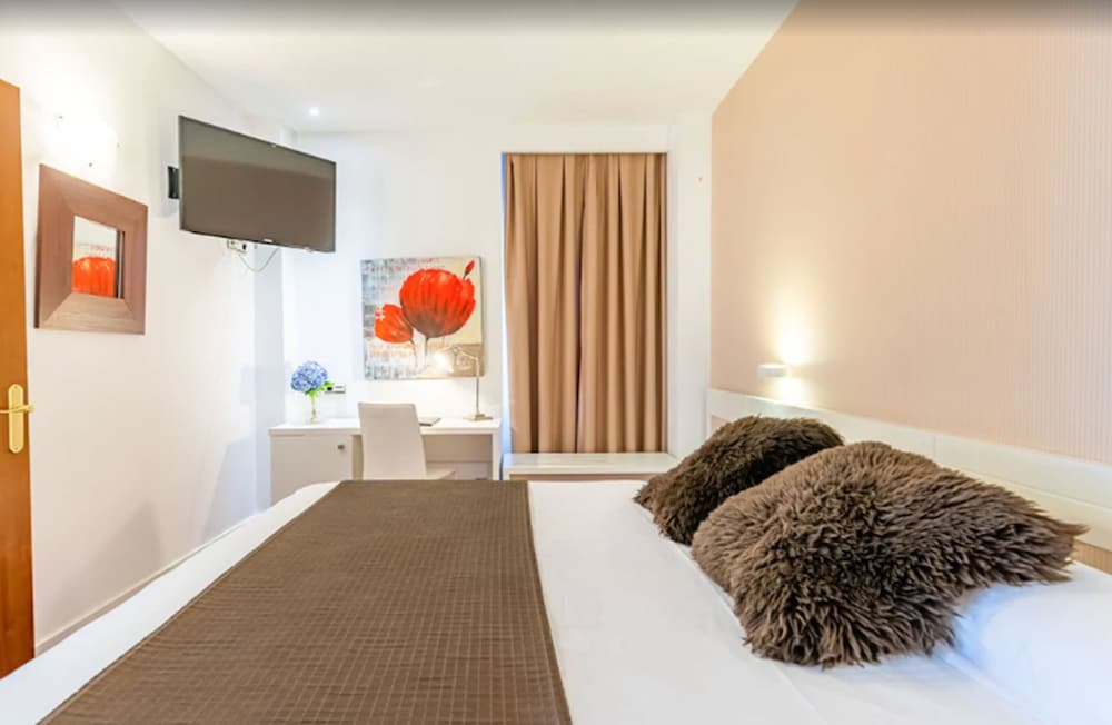 Фото Amura Alcobendas Hotel