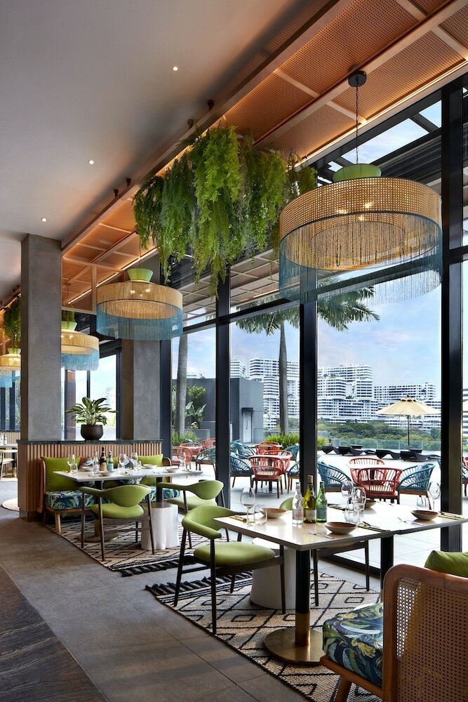 Фото Momentus Hotel Alexandra