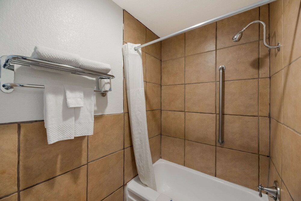 Фото Rodeway Inn Flagstaff - Downtown