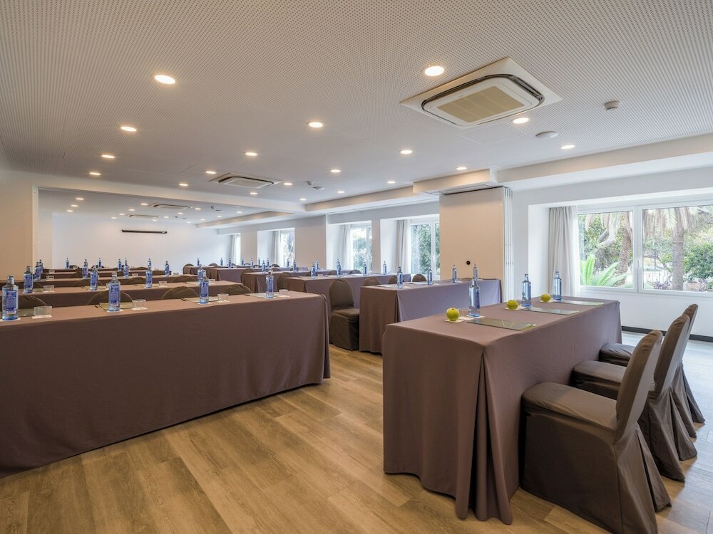 Фото Sercotel Hotel Parque