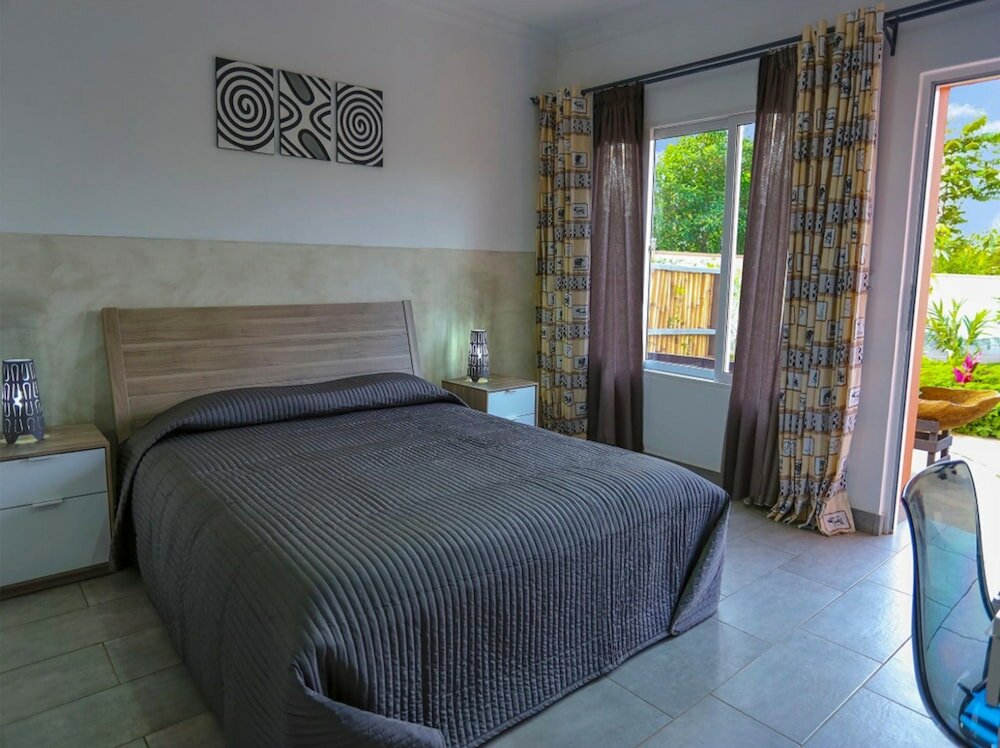 Фото 5 Swiss Hotel