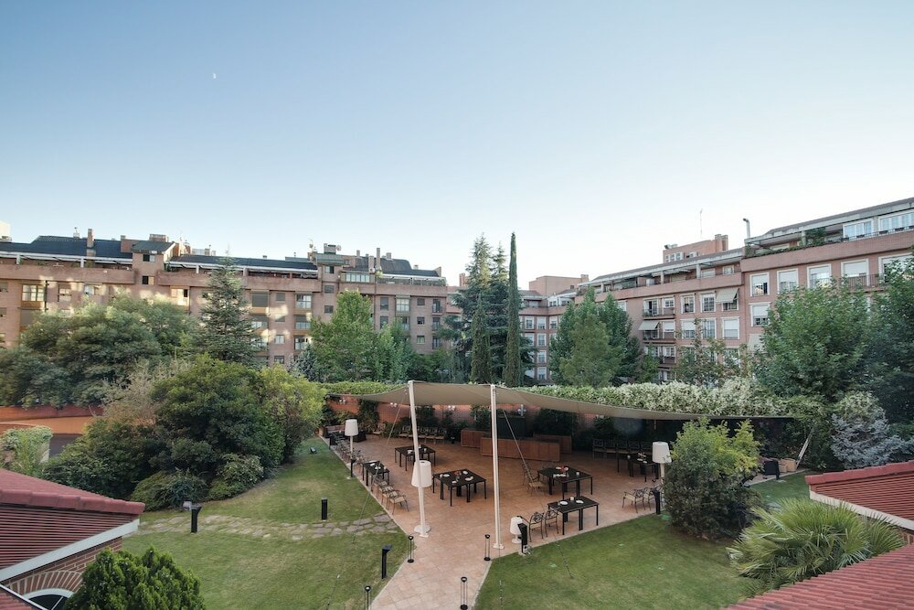 Фото Rafaelhoteles Atocha